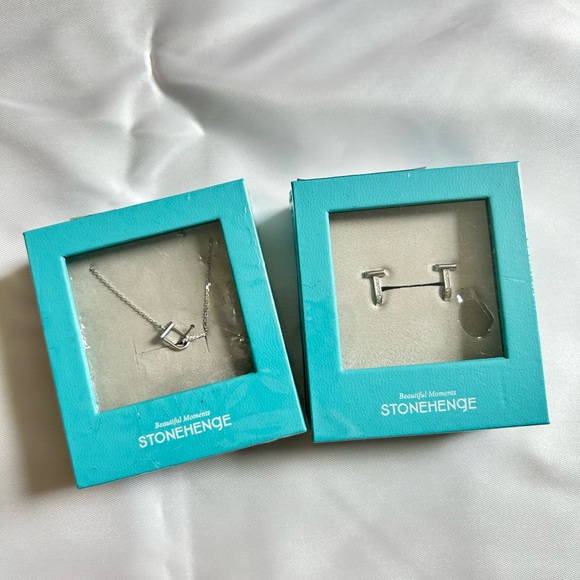 Stone Henge silver necklace & earrings